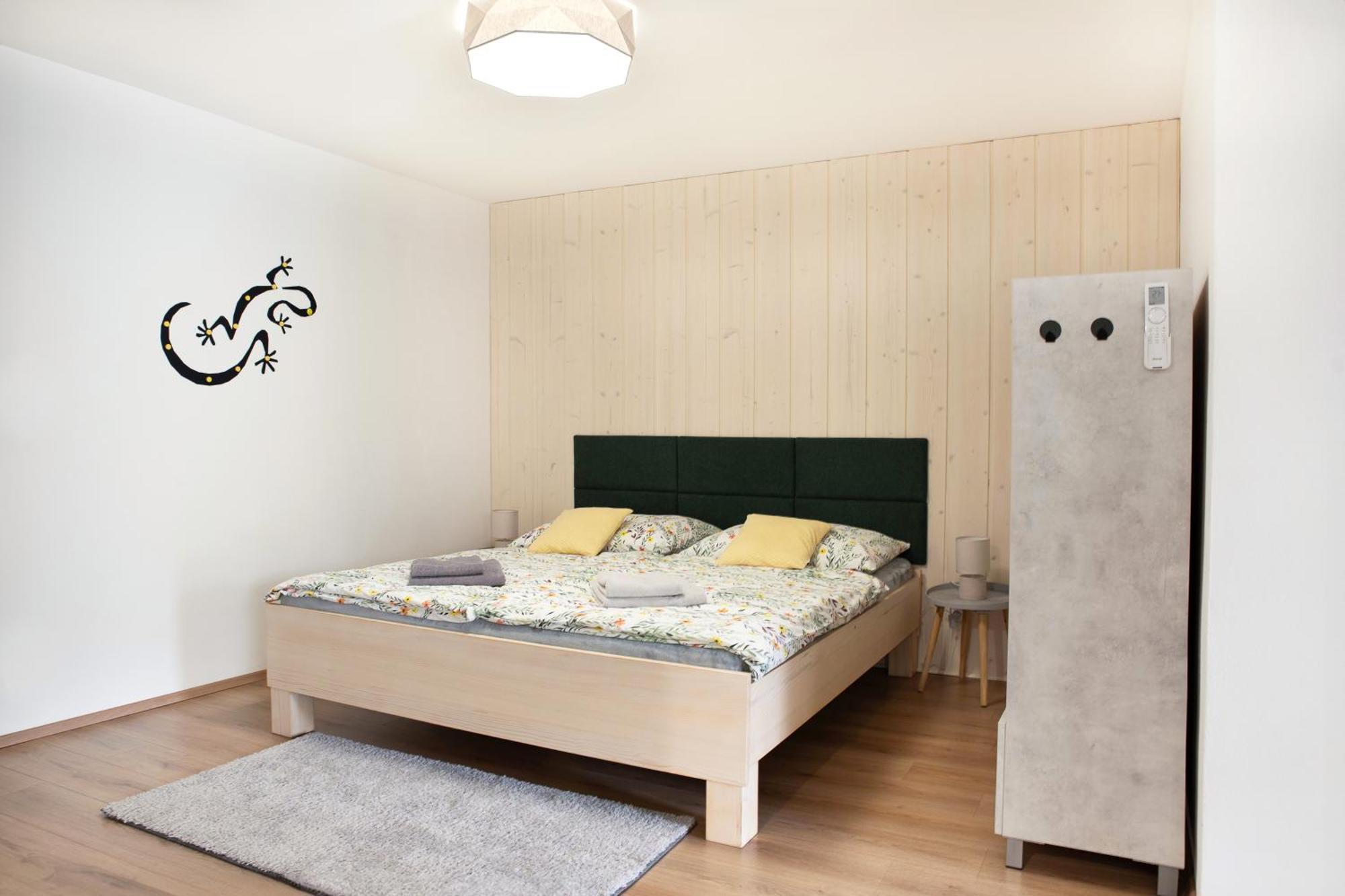 Apartman Mloci Udoli • Podyji 즈노이모 외부 사진
