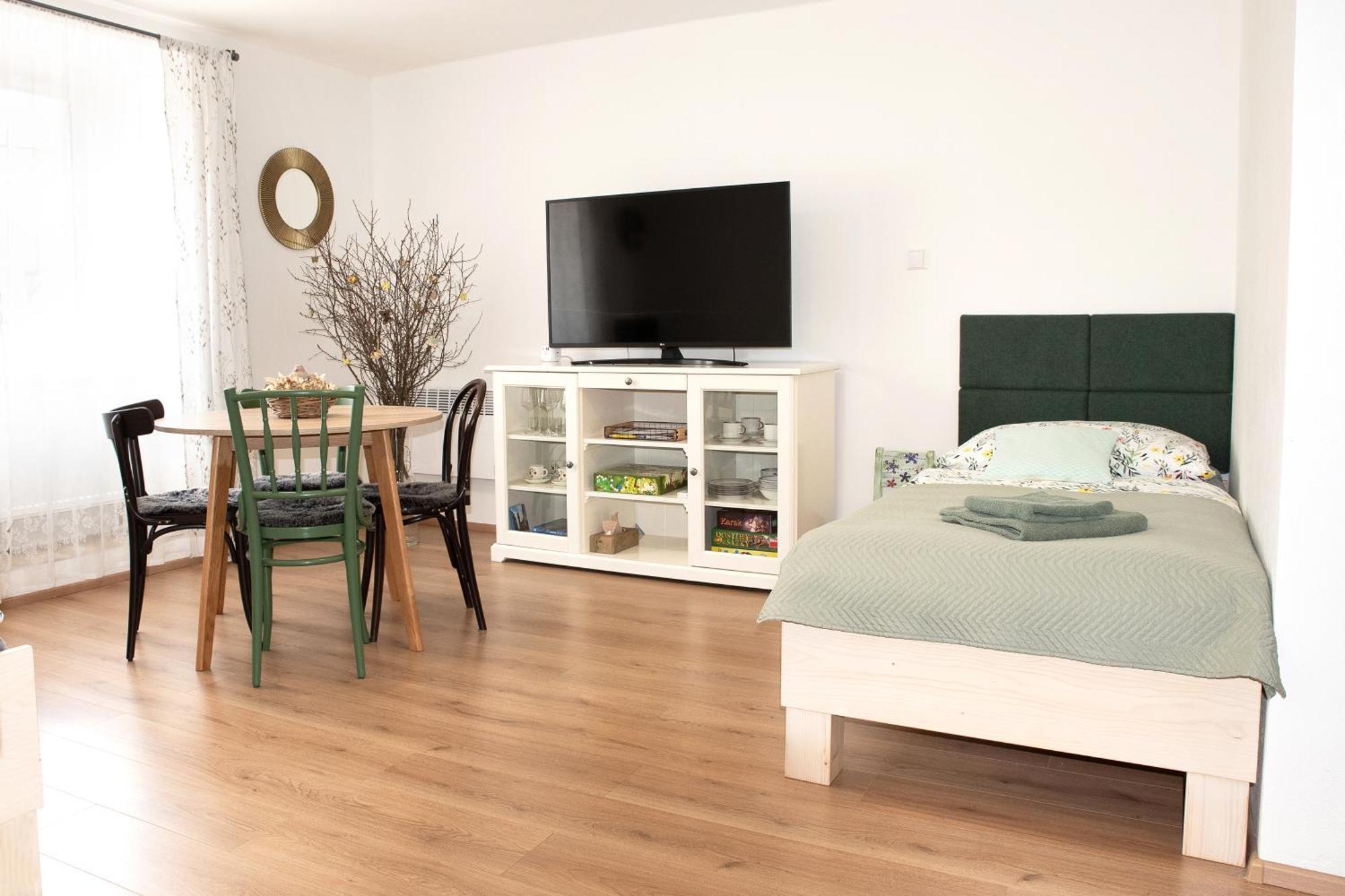 Apartman Mloci Udoli • Podyji 즈노이모 외부 사진